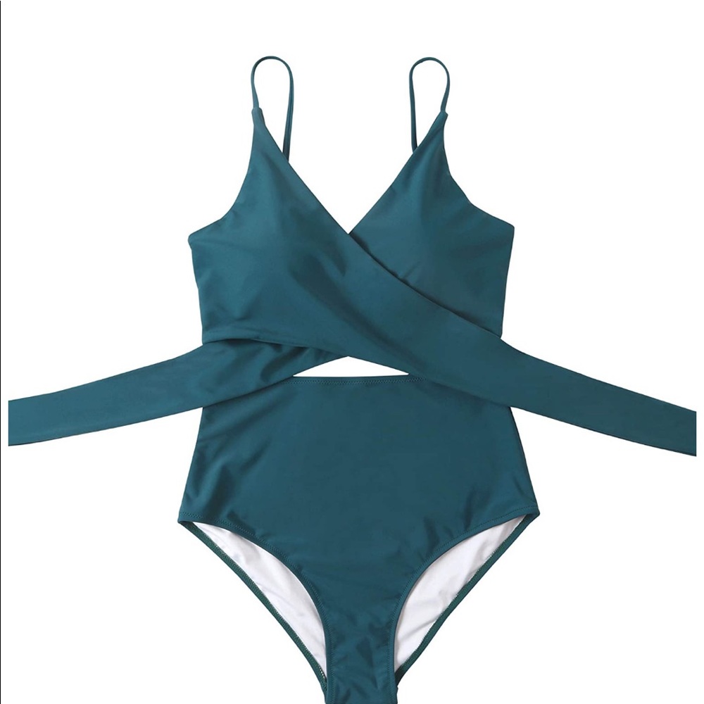 NWT Suuksess Teal Swimsuit